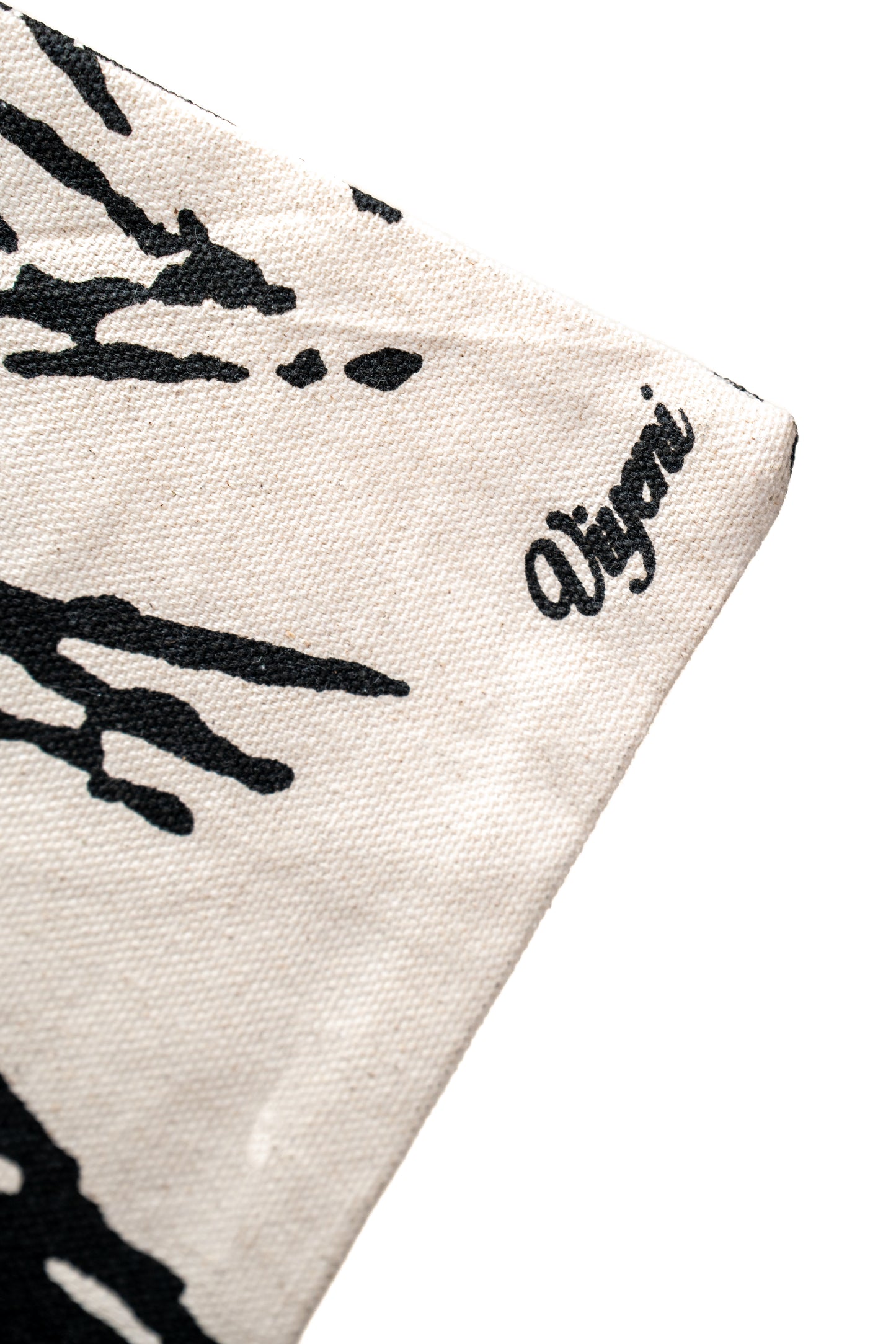 Viyeni Palm Pouch